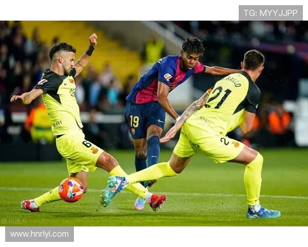 巴拉多利德vs马略卡全场数据：射门数13-17，射正数1-6